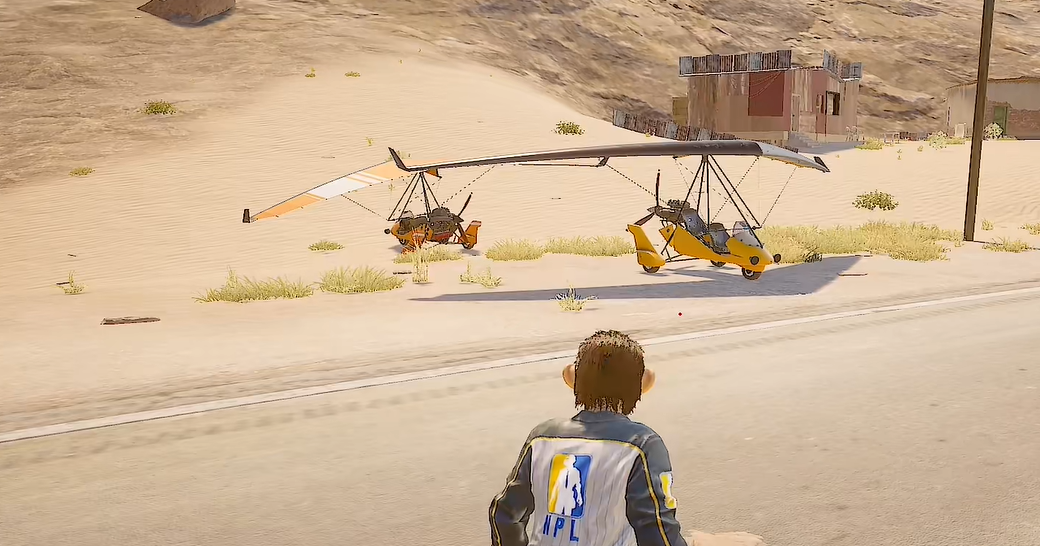 绝地求生大逃杀滑翔机在哪